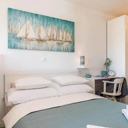 Neu Hervorragende 4-sterne-barbieri-wohnung In Der Nahe Des Meeres In Pula, Istrien